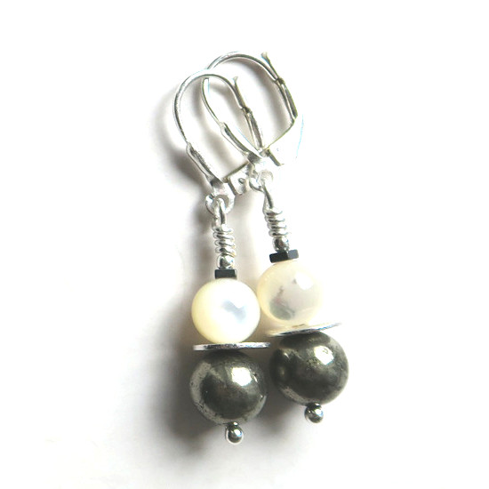 Boucles d'oreilles Pyrite, Nacre et Argent