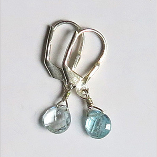 Boucles d'oreilles Topaze bleue et Argent