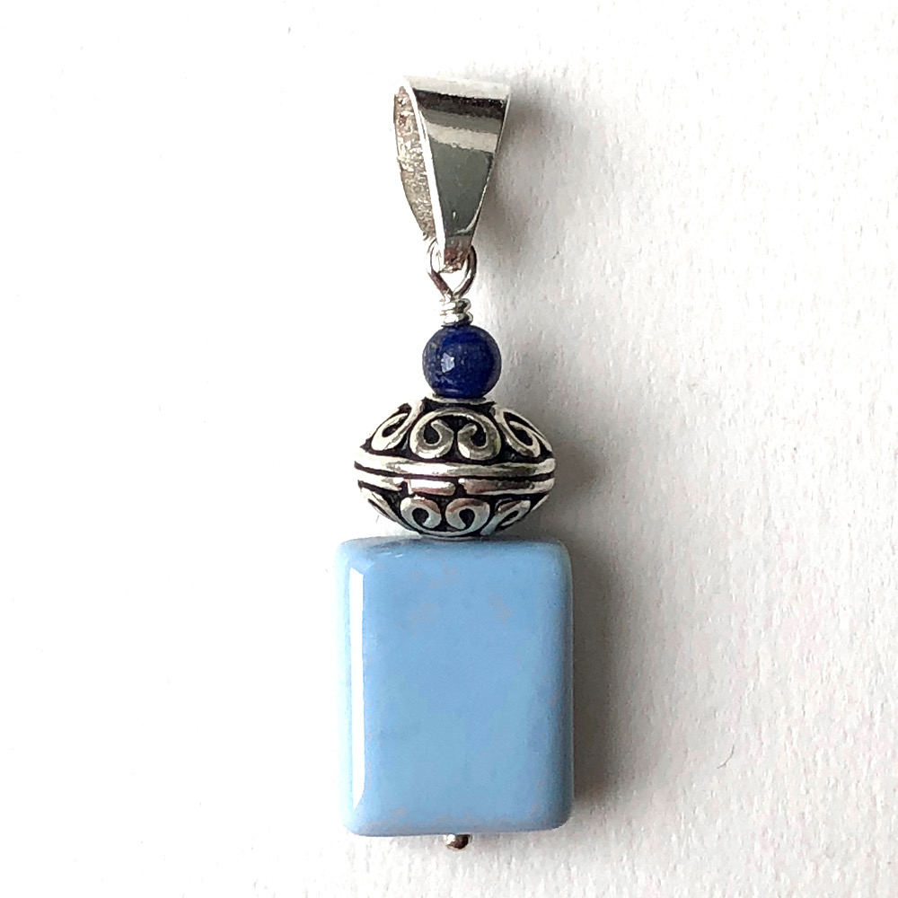 Pendentif Opale bleue et Argent