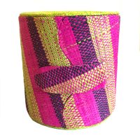 Boite à bijoux en raphia teinté